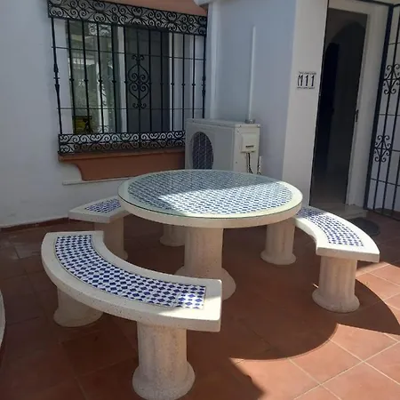 Casa El Paraiso Marbella דירה אסטפונה