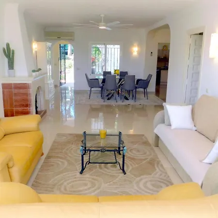 Casa El Paraiso Marbella * אסטפונה