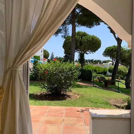 Casa El Paraiso Marbella 에스테포나