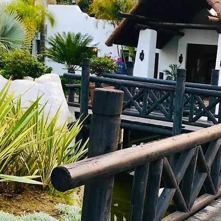Casa El Paraiso Marbella 에스테포나