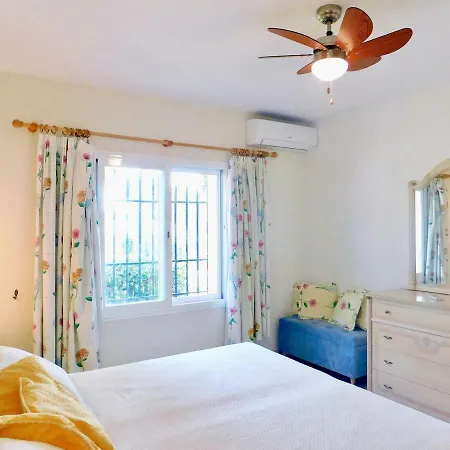 아파트 Casa El Paraiso Marbella *