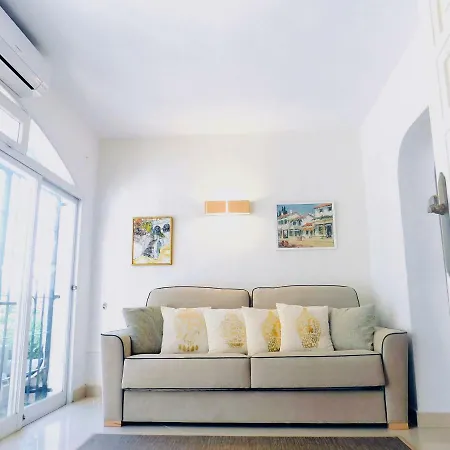 아파트 Casa El Paraiso Marbella 에스테포나