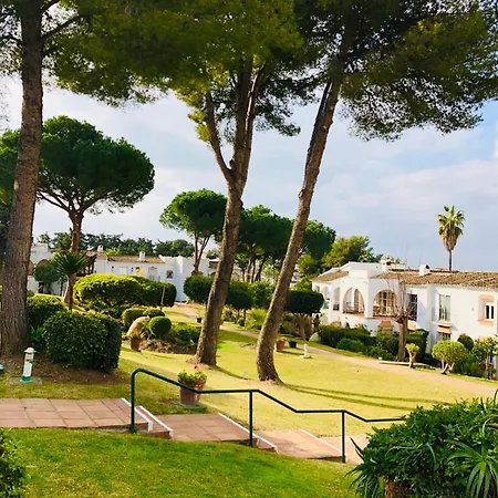 아파트 Casa El Paraiso Marbella 에스테포나